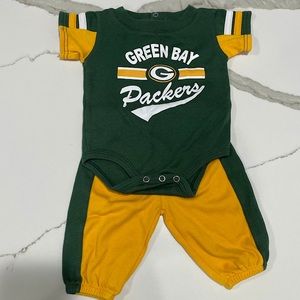 0-3 month Green Bay Packers outfit